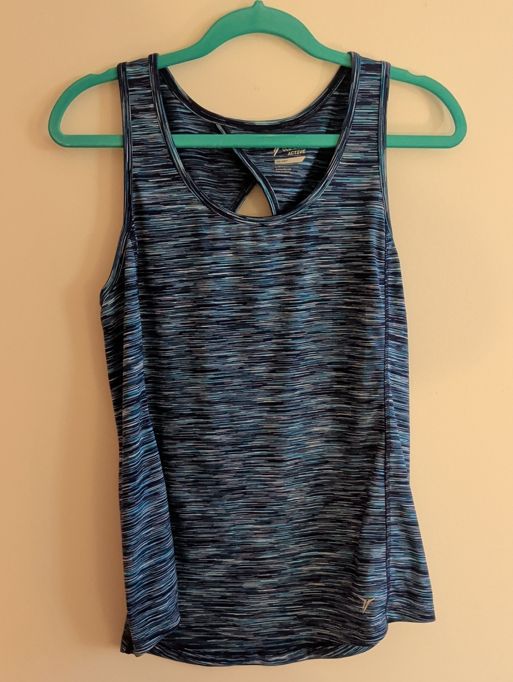 Old Navy Active Go-Dry Blue Print Workout Fitted Tank Top, Sz L